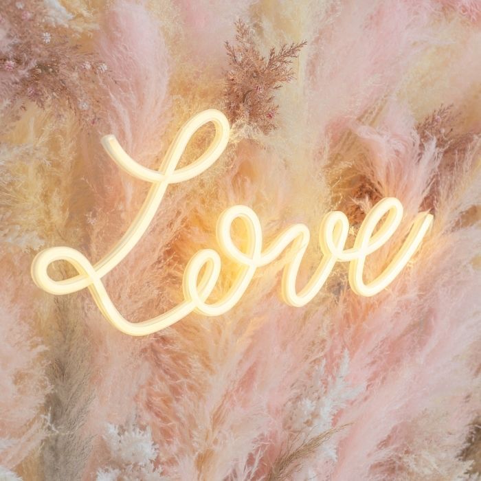 Led-sign "Love"