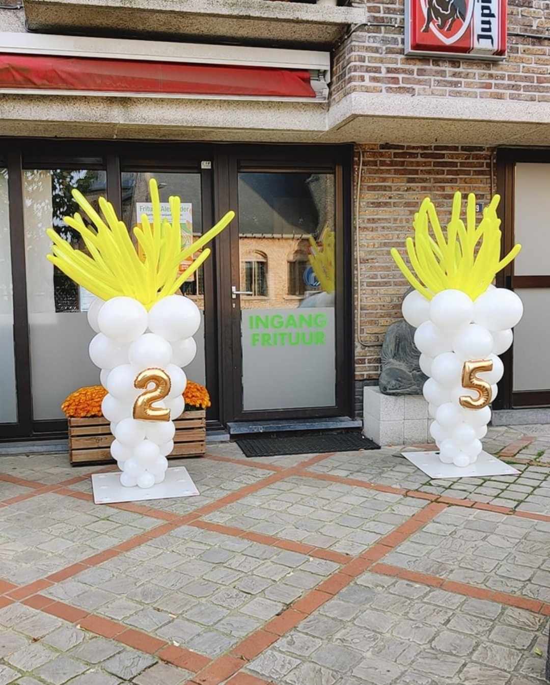 Ballonpilaar "Frietjes"